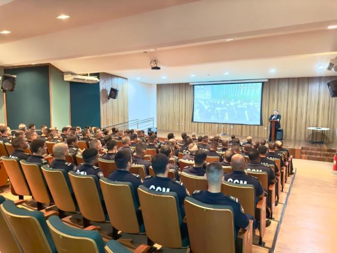 Antônio Augusto Calais de Oliveira foi o convidado da administração municipal de Ipatinga para uma palestra especial  