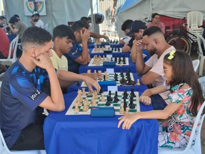 Crianças, adolescentes e adultos competiram de igual para igual