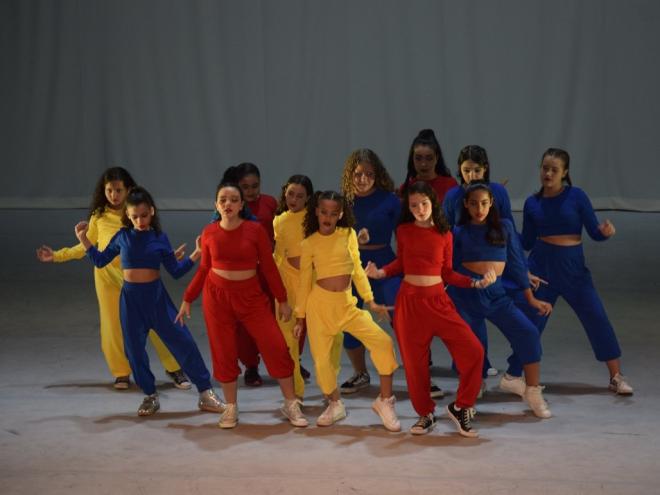 Grupos do Vale do Aço apresentam coreografias diversas