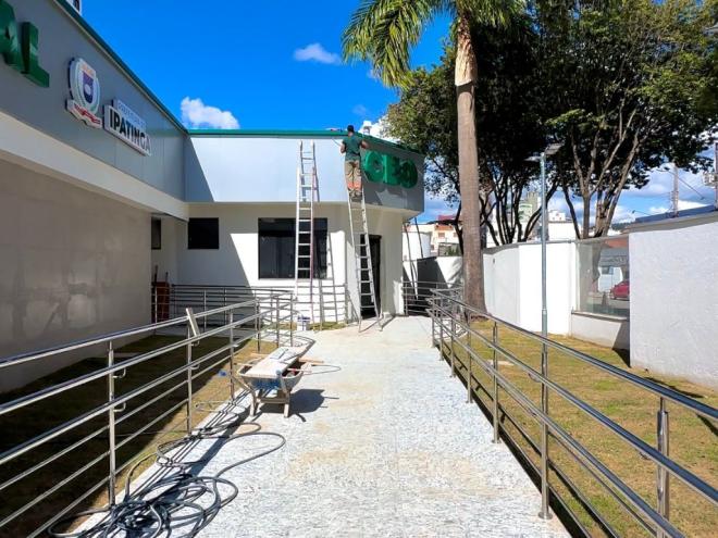 Unidade odontológica tem atividades suspensas por quatro dias para reestruturação da nova sede que volta a funcionar anexo à Policlínica Municipal, no bairro Cidade Nobre