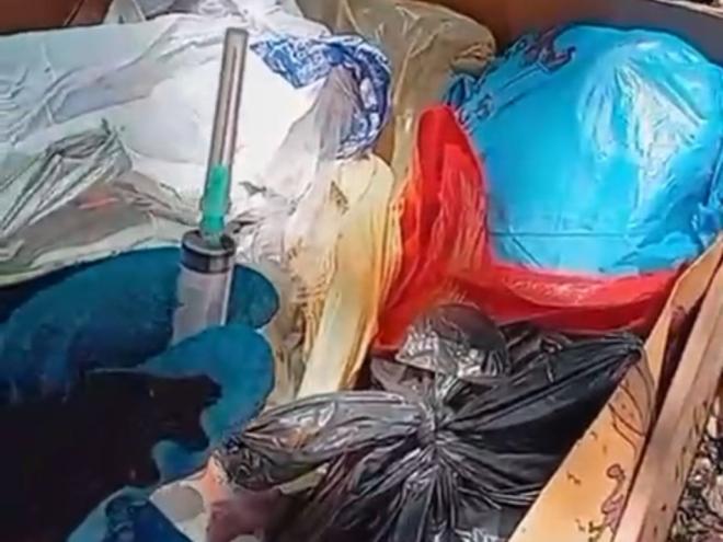 Neste mês, três coletores se acidentaram com materiais perfurocortantes no lixo 