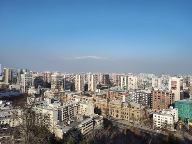 Santiago, capital. O chile tem 17 milhões de habitantes 
