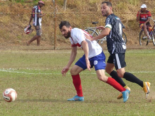 O jogo foi muito disputado e o Beira Rio venceu pela qualidade de diversos jogadores ex-profissionais em sua escalação