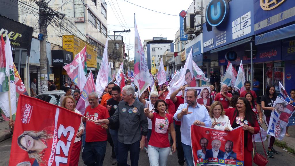 Caminhada passou pela rua Poços de Caldas