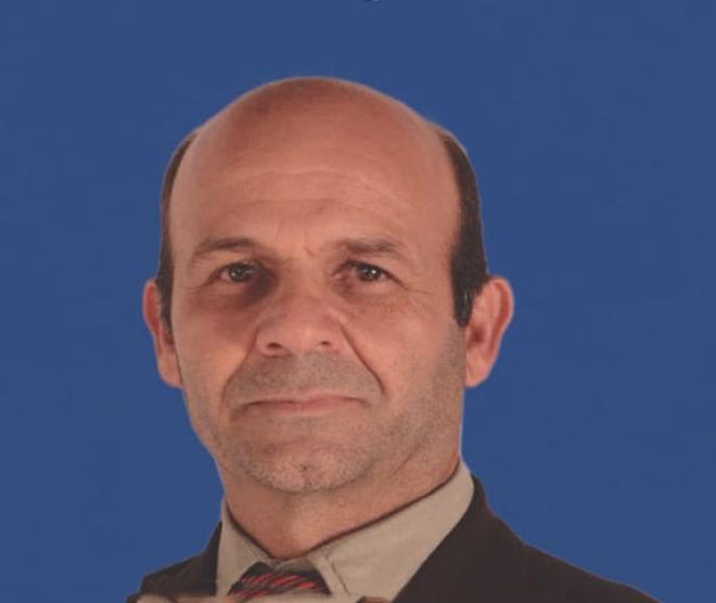 Rodrigues, que é advogado anuncia que sai do cargo, mas não deixa a vida política