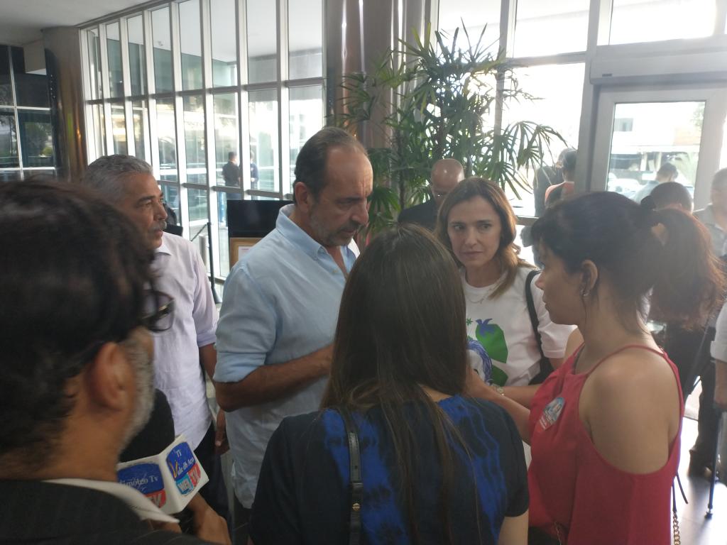 O candidato ao governo de Minas, Alexandre Kalil, já está em Ipatinga, onde ao lado de Lula participará do ato Todos Juntos por Minas Gerais