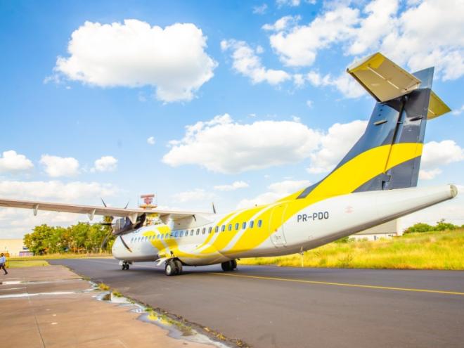 Aeronave ATR-72 que fará os voos do Vale do Aço para Congonhas. (Foto: divulgação VoePass).