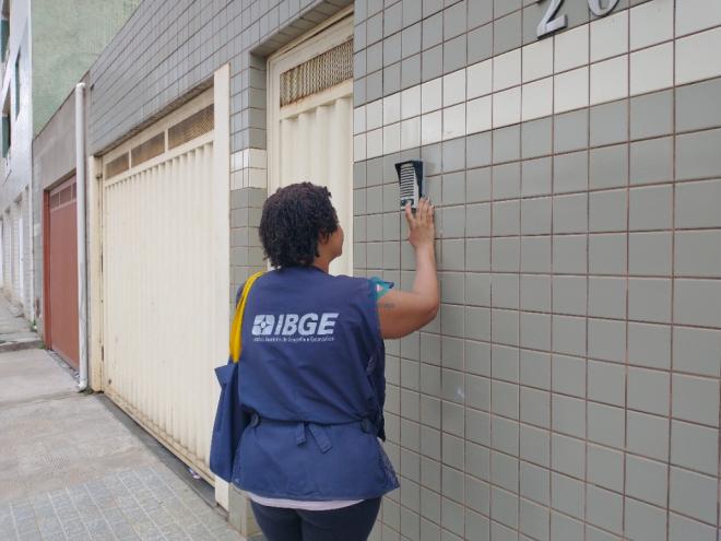 O período de visita dos recenseadores nas residências vai até o dia 31 de outubro deste ano