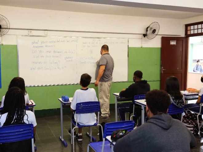 Renovação deve ser feita pelos alunos que desejam permanecer na mesma escola no ano que vem; O prazo é até 21/10