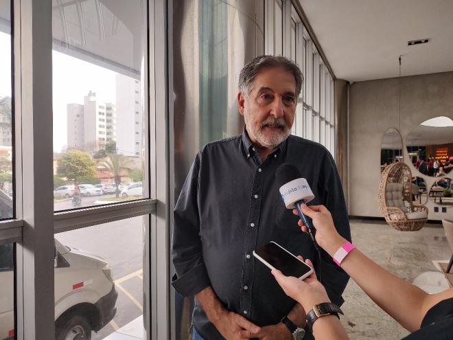 O ex-governador concedeu entrevista ao Diário do Aço, recentemente, quando passou pelo Vale do Aço