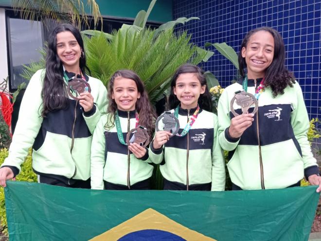 Sarah Gabriela, Emanuele Silva, Rafaela Faustina e Geovana Ferreira