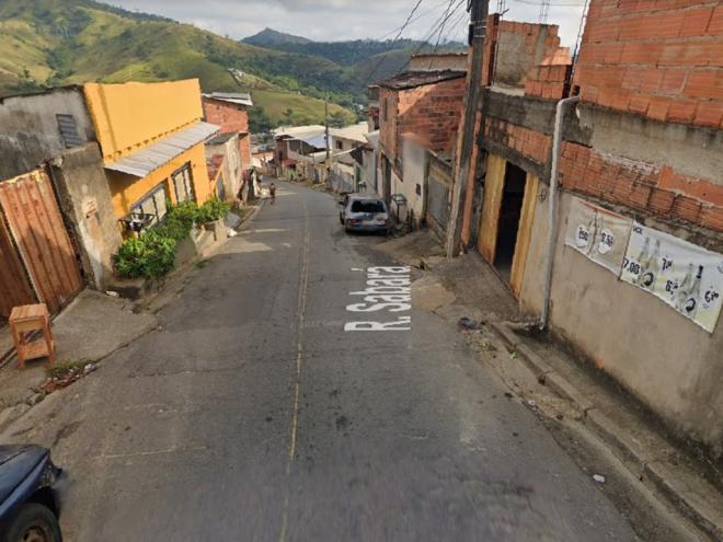 O atentado aconteceu nesta rua, no bairro Bela Vista, em Timóteo