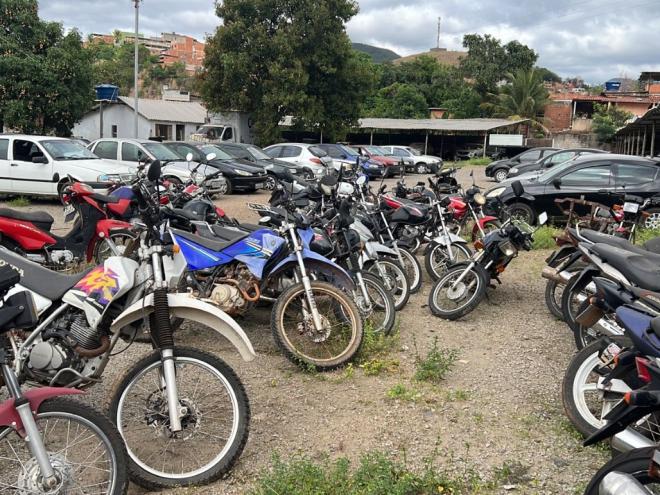 A visitação aos lotes poderá ser realizada entre os dias 26 e 28 de outubro