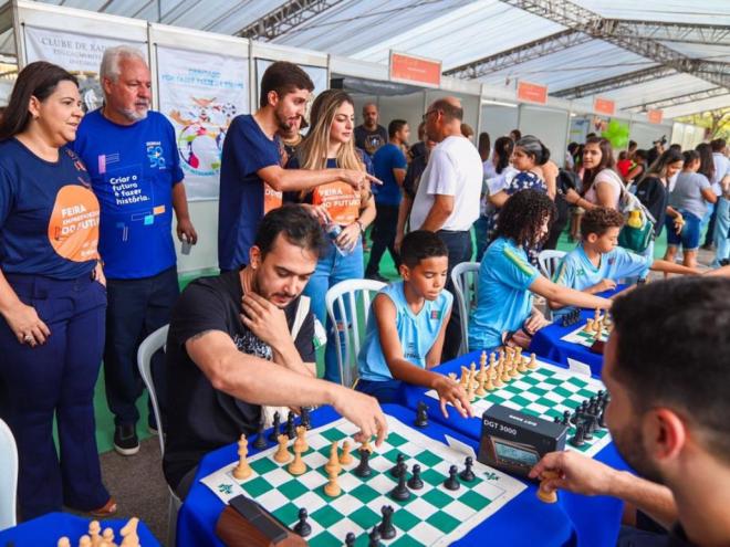 O Xadrez  é considerada uma ferramenta pedagógica por estimular o desenvolvimento de habilidades cognitivas como atenção, concentração, raciocínio lógico, memória, organização de ideias, dentre outras  