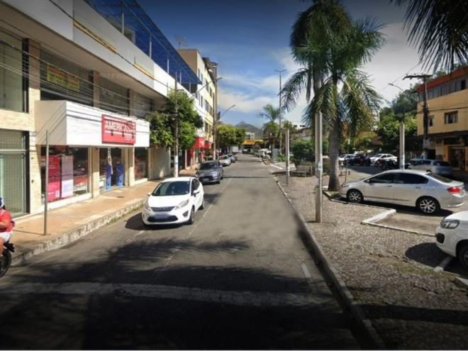 Depois do roubo, assaltante foi para um ponto de mototáxi, na alameda 31 de Outubro e pagou uma corrida para o Centro de Coronel Fabriciano  