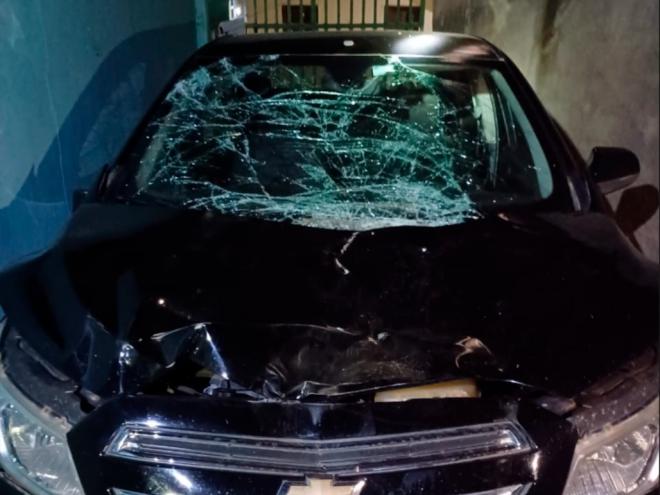 Em agosto deste ano, o veículo de passeio registrado na foto acabou atingindo um cavalo na LMG-760 