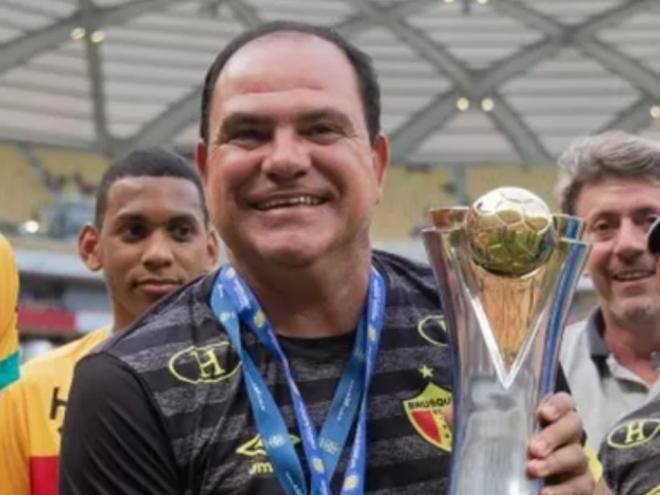  Waguinho Dias está esperançoso de uma boa campanha, para retornar o clube às competições nacionais