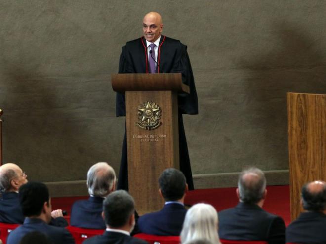 Presidente do TSE, ministro Alexandre de Moraes, durante a cerimônia de diplomaçãodo presidente eleito, Luiz Inácio Lula da Silva, e do vice, Geraldo Alckmin, na sede do TSE