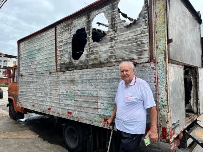 Manoel vive em Ipatinga há mais de 54 anos e parte do sustento da família vem da venda do tropeiro