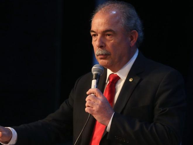  Ex-ministros Nelson Barbosa e Tereza Campello farão parte do banco