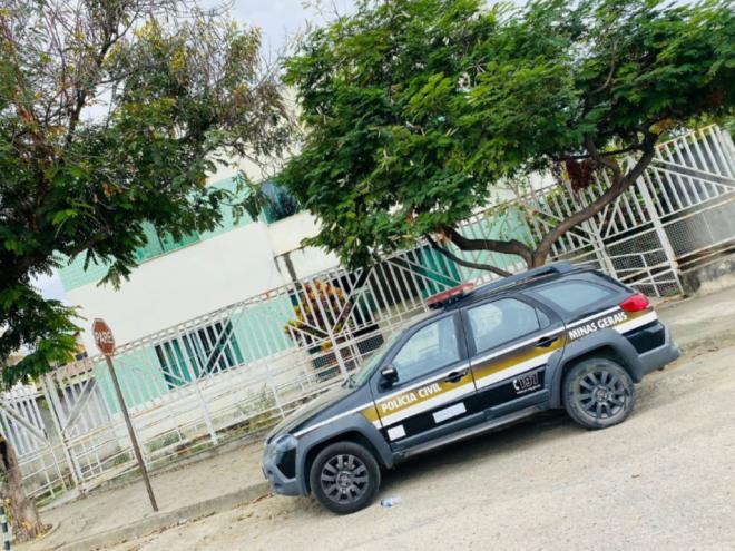 Homem de 41 anos estava foragido no Estado da Bahia e foi preso ao retornar à cidade no Vale do Jequitinhonha 