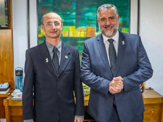 Ministro Paulo Pimenta considera que sites que disseminam fake news devem ser punidos; Notícias falsas na área da Saúde serão combatidas em ação cooperada - Foto: LF Barcelos (Ascom CNS)