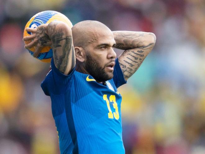 Jogador da seleção brasileira foi denunciado à justiça por crime sexual