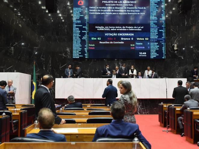 O orçamento tramitou na ALMG na forma do Projeto de Lei (PL) 4.009/22, do governador, aprovado dia 28 de dezembro do ano passado