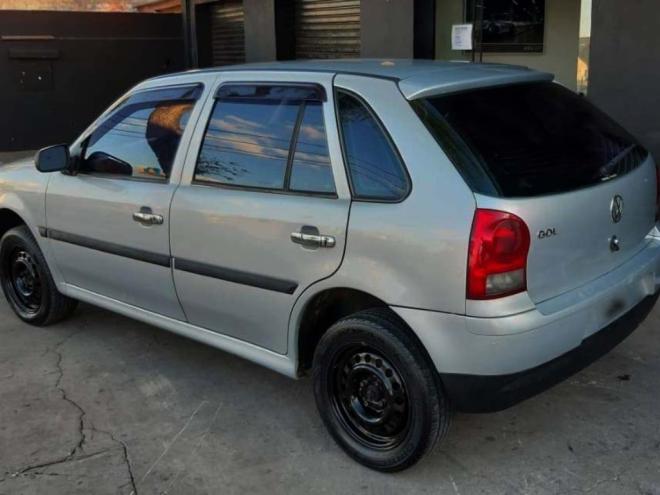 Homem é acusado de roubar o carro da ex-namorada, um VW Gol ano 2006 semelhante a esse 