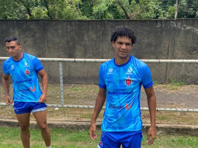 O volante Luanderson Silva deverá continuar formando dupla com Netinho, dando equilíbrio ao meio campo do Tigre