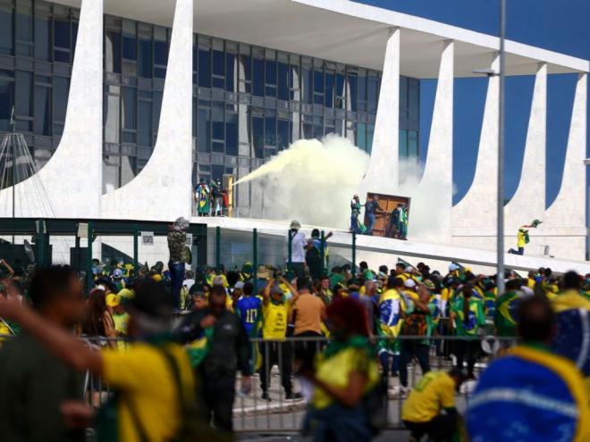 Atos no dia 8/1: do protesto contra a eleição ao vandalismo 
