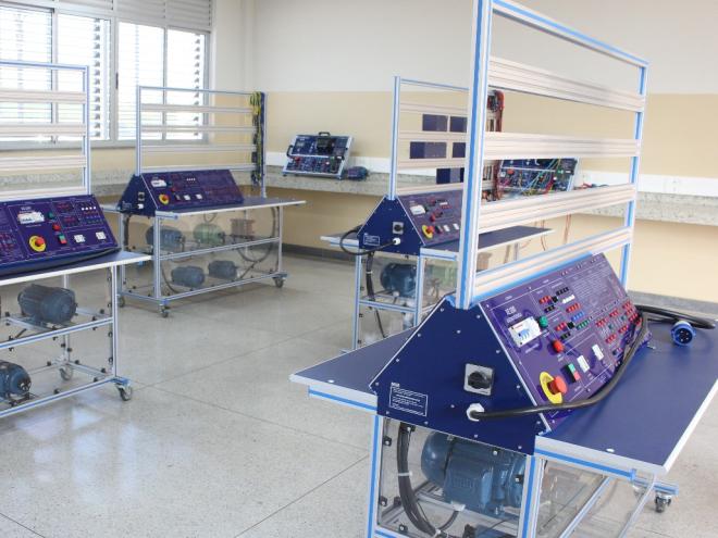 Os alunos aprenderão no curso projetar sistemas, componentes ou processos elétricos para atender a requisitos específicos