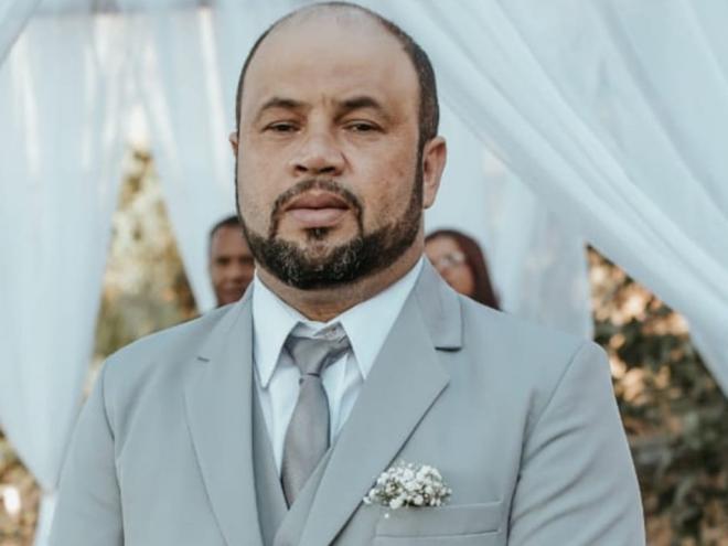 Ademar Valentim Silva perdeu seus documentos no Espírito Santo em 2001; assaltante usou o documento para se identificar ao ser preso em flagrante e hoje quem está preso é o mineiro, que nada tem a ver com o roubo 