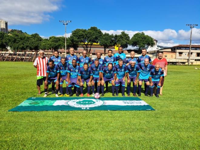 O Veneziano lidera a Copa hiper sênior