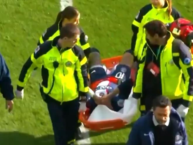 Atacante vai passar por cirurgia no tornozelo e vai desfalcar o PSG até o meio do ano