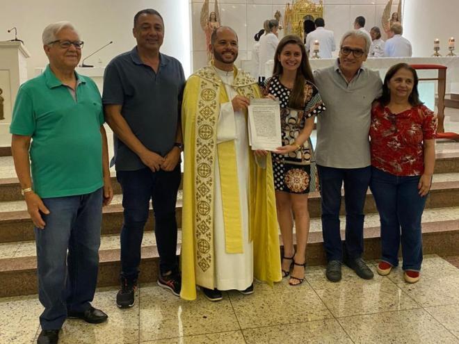 Padre Fernando agradece o empenho dos membros da paróquia nessa conquista