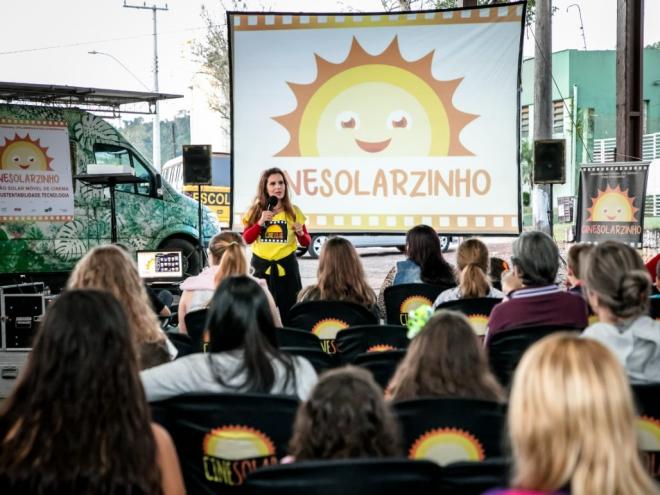 Programação inclui a distribuição gratuita de pipocas e a cultura de paz