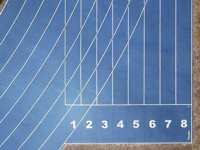 Mulheres transgênero que passaram pela puberdade masculina estão proibidas de disputar eventos internacionais na categoria feminina