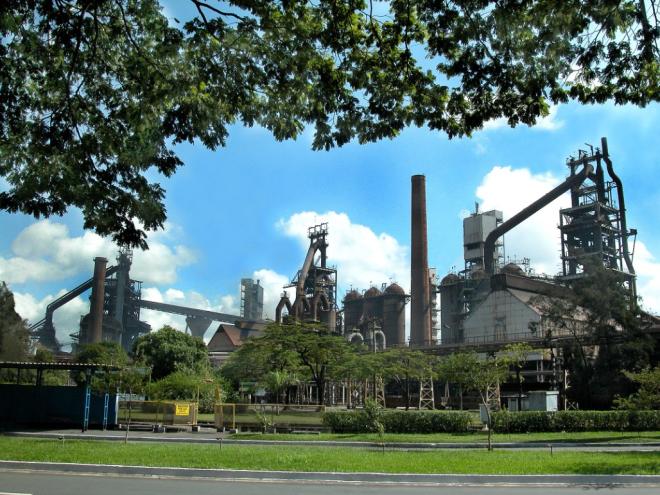 Para o mês de agosto, é esperado a contratação de mais 4 mil profissionais para atuar na reforma do equipamento