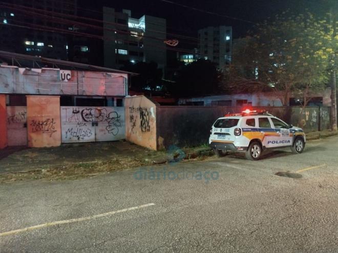 No local do crime, onde havia um alojamento, funcionou depois unidade de uma faculdade