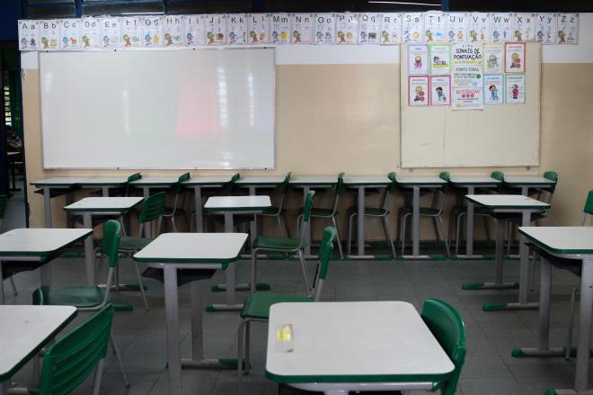 Os ataques e ameaças de ataques em escolas têm levado pânico a alunos, funcionários e pais; nesse momento, instituições e profissionais da Psicologia orientam qual a melhor forma de agir 