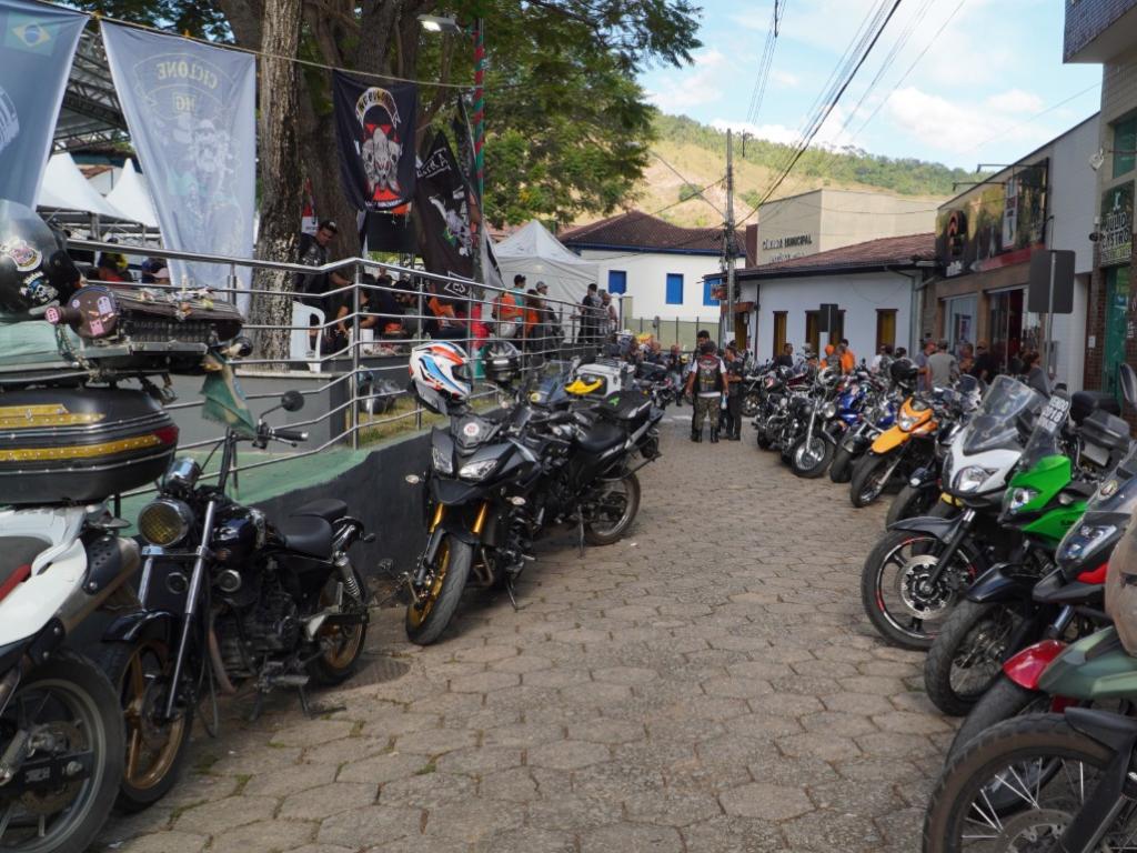 Motociclistas de toda a região e de outros locais do país participaram do encontro
