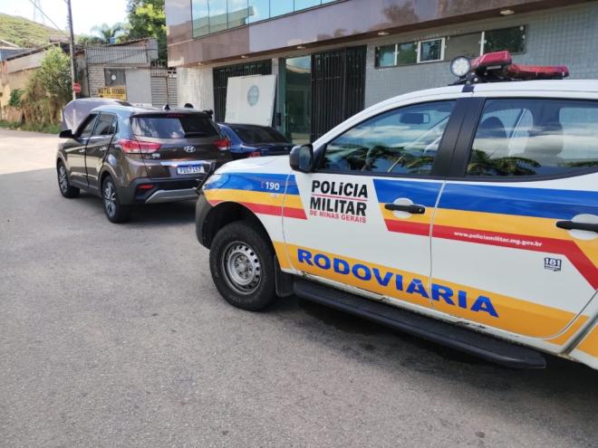 Creta roubado no Rio de Janeiro circulava em Ipatinga com placas clonadas de outro carro, localizado em São Paulo