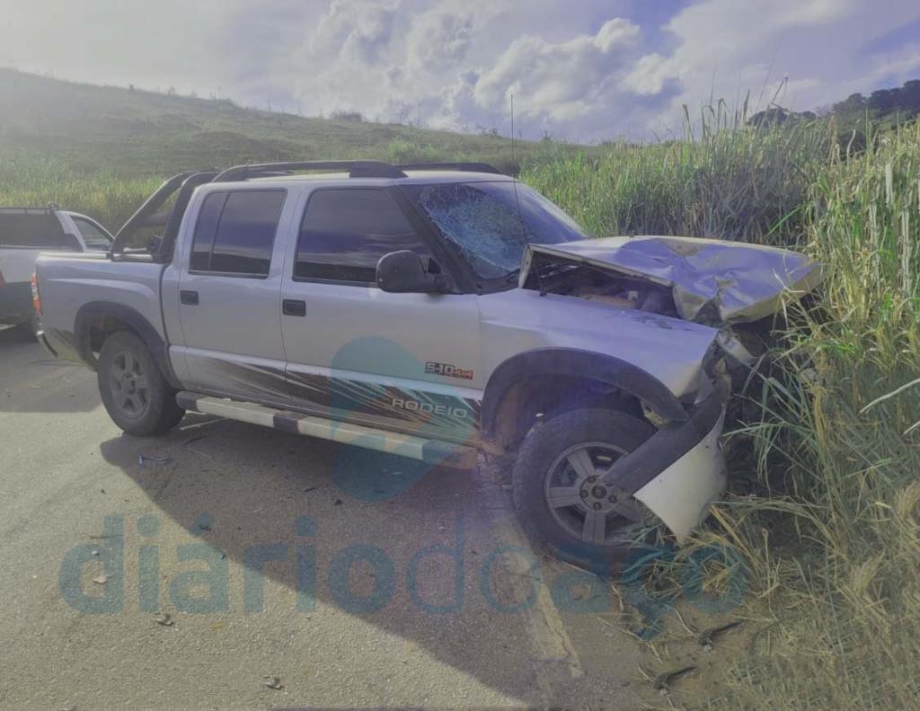 Condutor da caminhonete foi submetido ao teste do etilômetro e o resultado foi zero para ingestão de bebida alcoólica
