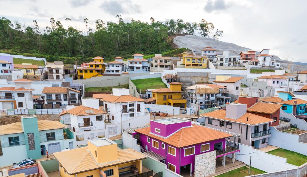 Dados oficiais: 189 famílias devem ser reassentadas em Bento Rodrigues. Até o momento, 119 residências foram concluídas