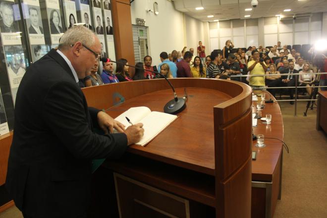 O TSE manteve a decisão do TRE-MG que em 2021 já tinha revertido a cassação de Chiquinho 