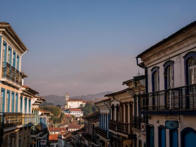 Endereço preserva a arquitetura colonial da cidade, com restaurantes, cafés e lojas de artesanato