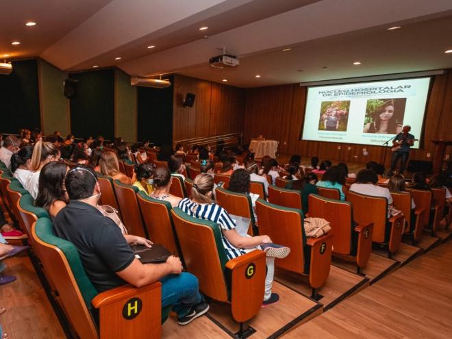 Evento busca promover a disseminação de conhecimentos sobre epidemiologia e prevenção de infecções relacionadas à assistência à saúde