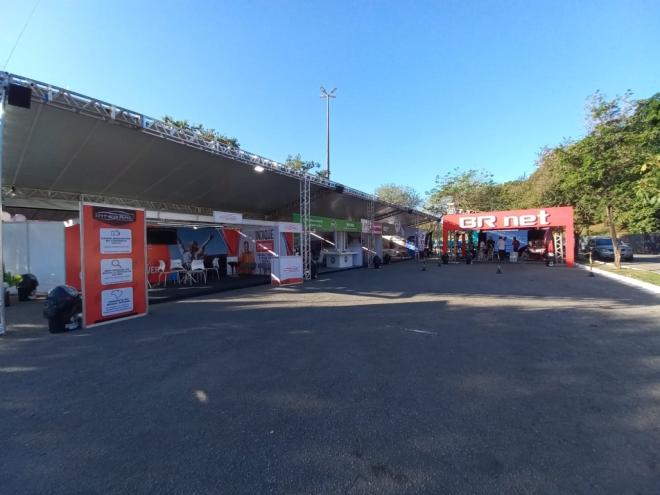 Aberta ontem, Feiraço recebe o público até sábado no estacionamento do Ipatingão 