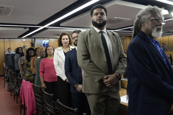 Durante lançamento, a secretária de Estado de Desenvolvimento Social, Elizabeth Jucá, propôs a elaboração de um Plano de Igualdade Racial para Minas Gerais